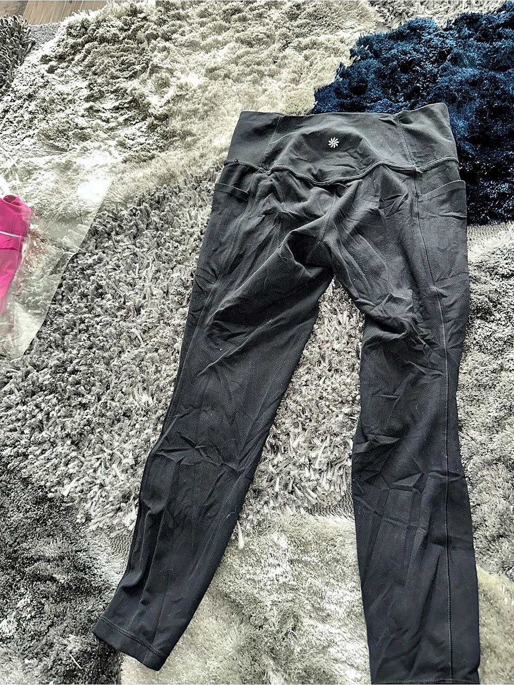 Athleta Salutation Stash Pocket II 7/8 Tight Black Medium
